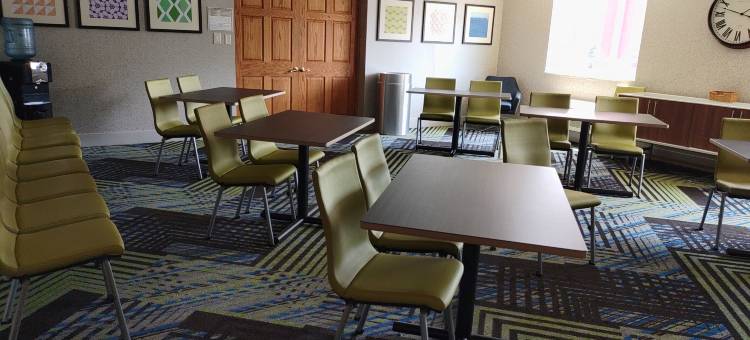 莫雷斯维尔  - 德尔蒙特智选假日酒店(Holiday Inn Express Murrysville-Delmont)图片