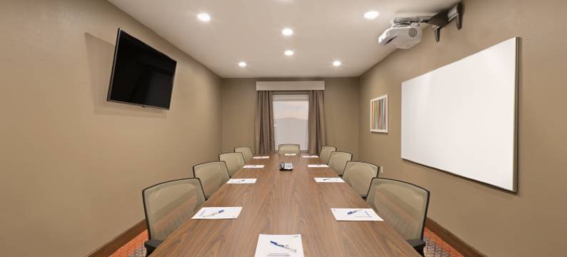 智选假日套房酒店南温泉城(Holiday Inn Express & Suites HOT SPRINGS by IHG)图片