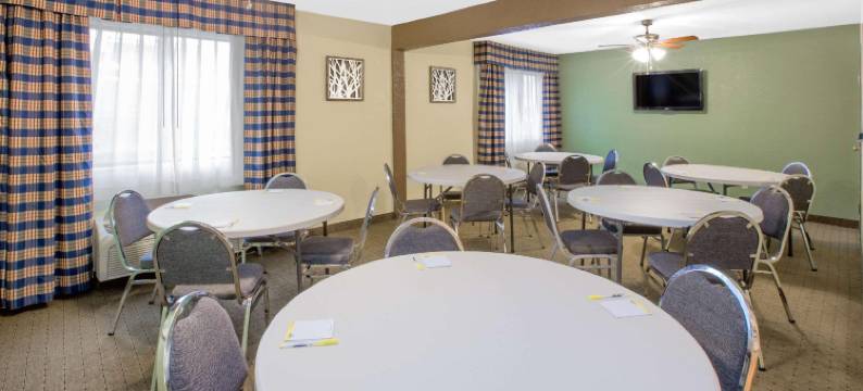 希尔斯代尔戴斯酒店(Days Inn by Wyndham Hillsdale)图片