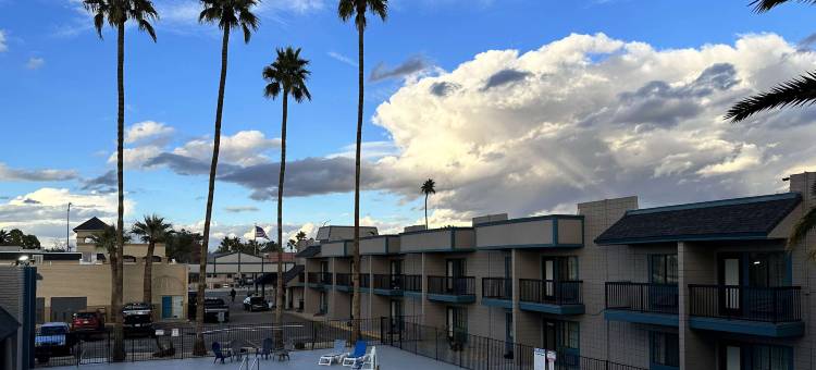 亚利桑那州梅萨 6 号开放式公寓 – 靠近市中心和斯隆公园(Studio 6 Mesa, AZ – Near Downtown & Sloan Park)图片
