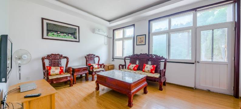 明月伊人度假别墅(曲家庄村分店)图片