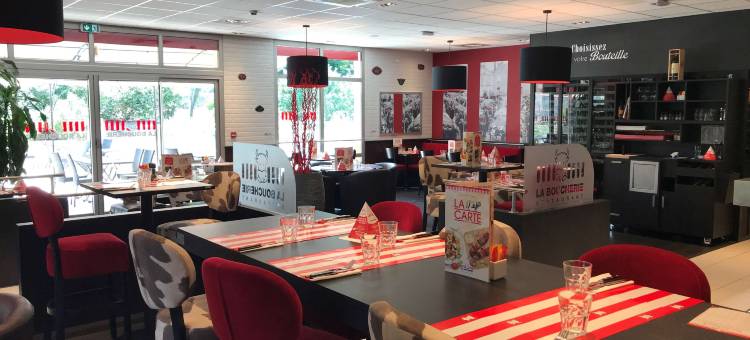 基里亚德埃克斯米勒普兰康帕涅酒店(Kyriad Aix les Milles - Plan de Campagne)图片