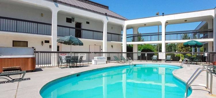 克里斯琴斯堡布莱克斯堡凯艺酒店(Quality Inn Christiansburg - Blacksburg)图片