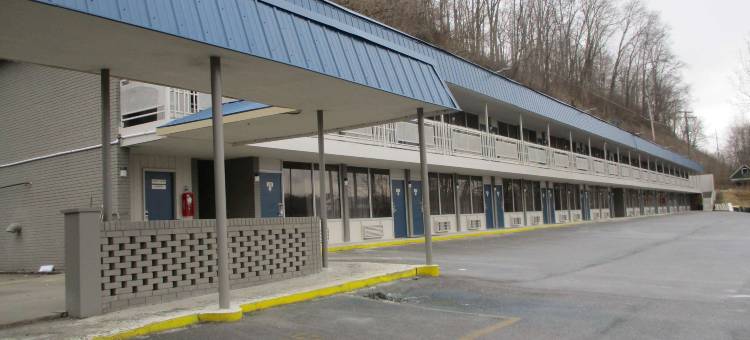 奇豪威骑士旅馆(Motel 6 Chilhowie, VA - I-81)图片