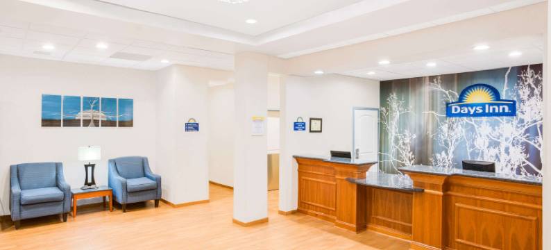 温德姆戴斯酒店-沃特敦德拉姆堡(Days Inn by Wyndham Watertown Fort Drum)图片