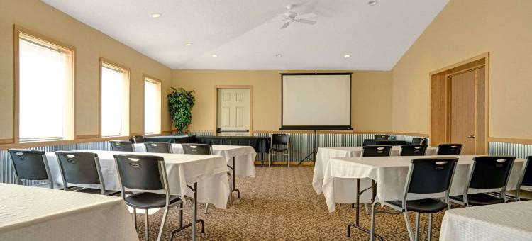 蒙蒂塞洛速8酒店(Super 8 by Wyndham Monticello)图片