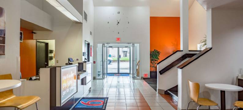 博兹曼6号汽车旅馆(Motel 6 Bozeman, MT)图片