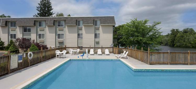 斯特布里奇温德姆速8酒店(Super 8 by Wyndham Sturbridge)图片