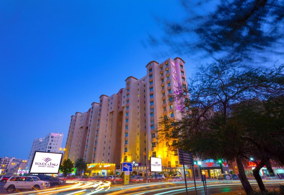 Boudl Al SalmiyaOver view