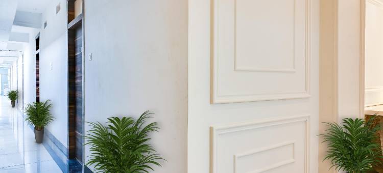 Super Townhouse Zero Mile Gandhi Setu Formerly Classic Court图片