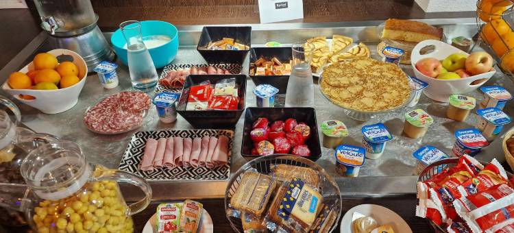 圣维克托蒙吕松基里亚德酒店(Kyriad Design Enzo Montlucon - Saint Victor)图片