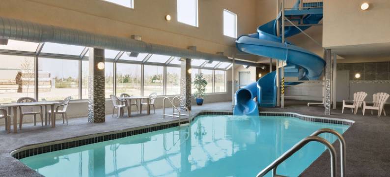 里贾纳机场西戴斯酒店(Days Inn by Wyndham Regina Airport West)图片