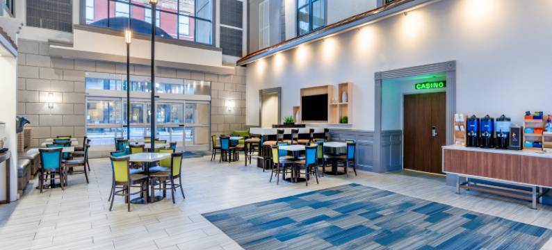 智选假日套房酒店戴德伍德，砂金娱乐场(Holiday Inn Express & Suites DEADWOOD-GOLD DUST CASINO by IHG)图片