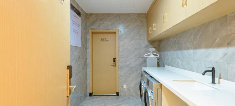 铂顿国际公寓(广州番禺长隆南村店)图片