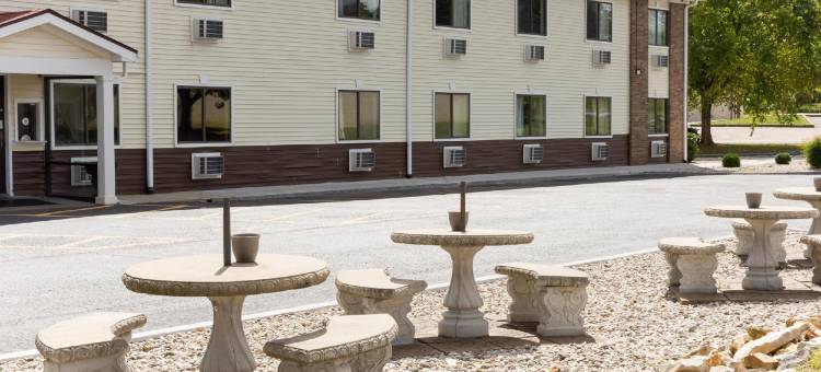 拉德克利夫诺克斯堡地区温德姆速8酒店(Super 8 by Wyndham Radcliff Ft. Knox Area)图片