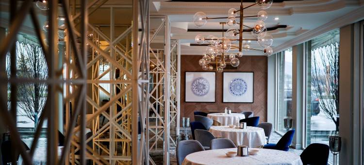 锡比乌机场美居酒店(Mercure Sibiu Airport)图片