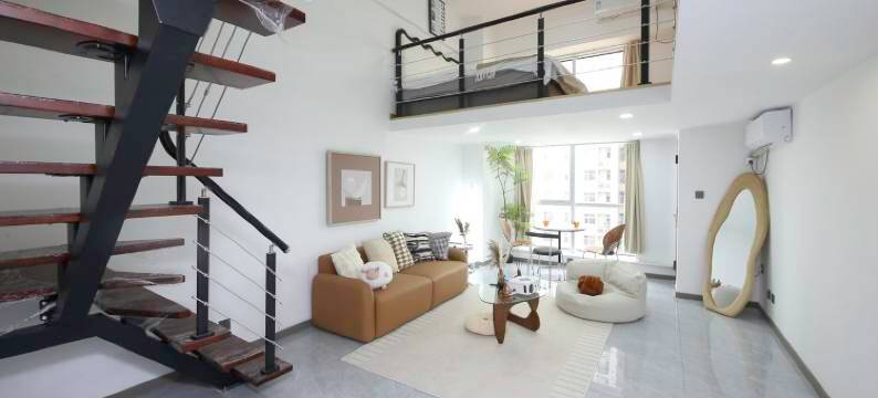 天山银河广场投影大床房复式loft密码锁公寓(裕华东路分店)图片