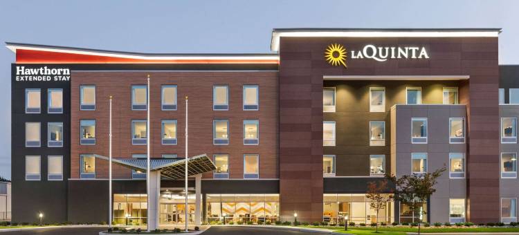 芒特劳雷尔/穆尔斯敦拉昆塔温德姆酒店(La Quinta Inn & Suites by Wyndham Mount Laurel / Moorestown)图片