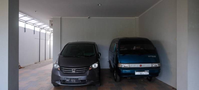 RedDoorz Syariah Near Transmart Pabelan Solo图片