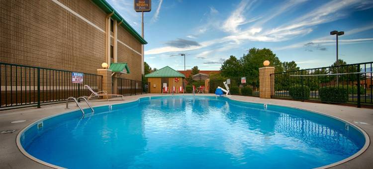 锡达布拉夫贝斯特韦斯特优质酒店(Best Western Plus Knoxville Cedar Bluff)图片