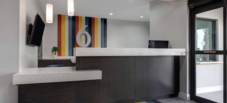 德克萨斯州卡蒂Studio 6 - 能源走廊(Studio 6 Katy, TX – Energy Corridor)图片