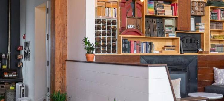 阿斯托里亚赛琳娜准将酒店(Commodore Hotel)图片