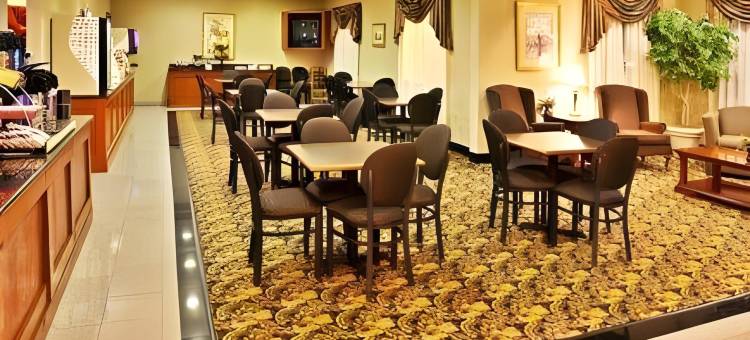 智选假日套房酒店爱德蒙得(Holiday Inn Express & Suites Edmond)图片