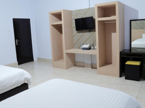 红多兹酒店@帕桑卡尤马穆朱乌塔拉