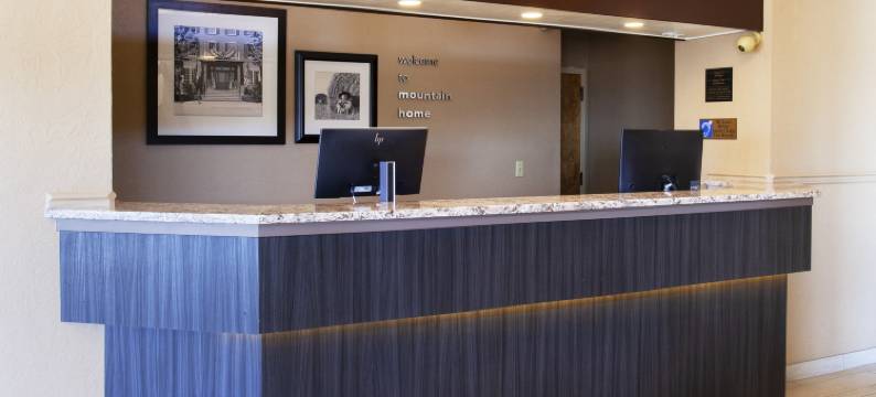 蒙恩荷马山之家旅馆(Mountain Home Inn)图片