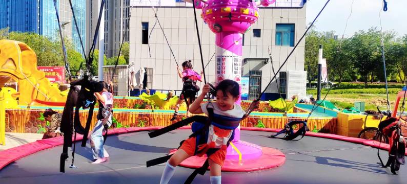 嫣然雅居公寓(会展纬二路分店)图片