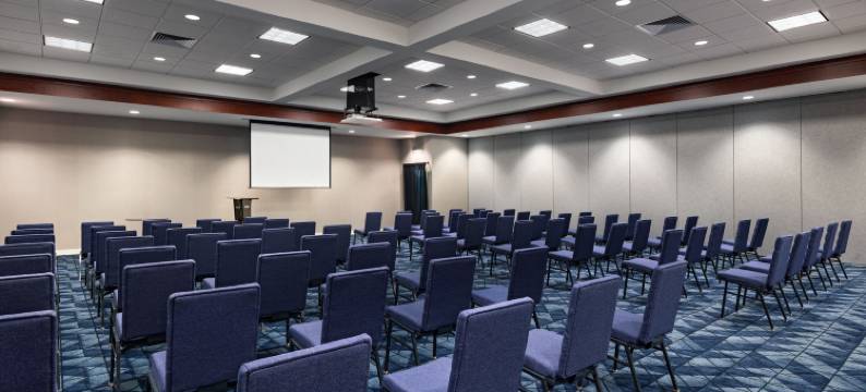 西博伊西/梅里迪安万怡酒店(Courtyard Boise West/Meridian)图片