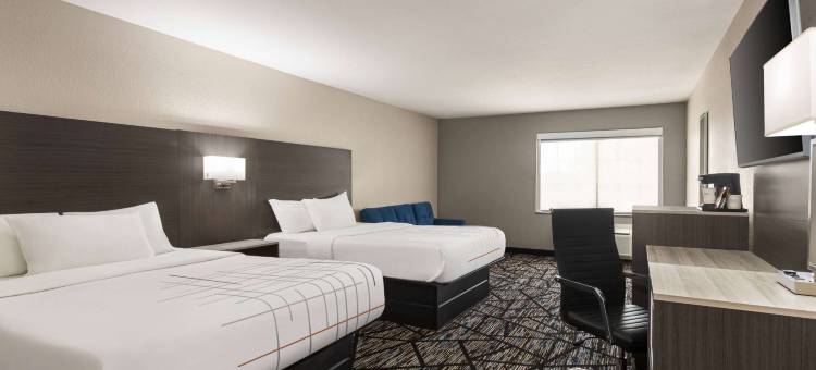 圣安东尼奥北石橡树拉昆塔温德姆套房酒店(La Quinta Inn & Suites by Wyndham San Antonio N Stone Oak)图片