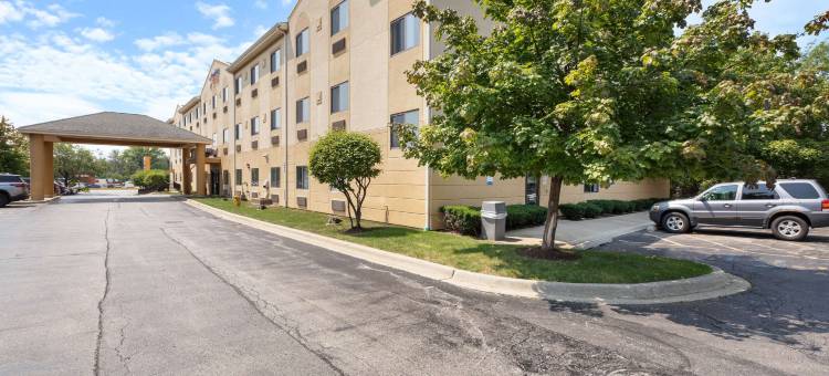 伦巴德阿狄森舒适套房酒店(Comfort Suites Lombard/Addison)图片