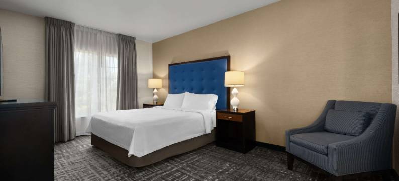 贝克斯菲尔德Homewood套房酒店(Homewood Suites by Hilton Bakersfield)图片