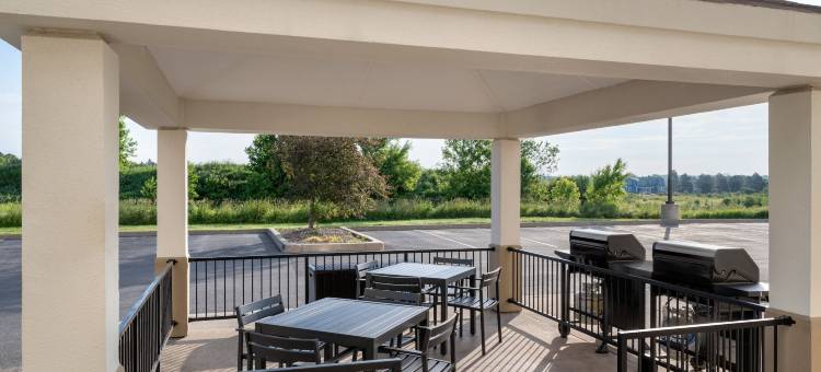 勒雷沃特敦Candlewood Suites(Candlewood Suites Watertown-Fort Drum)图片