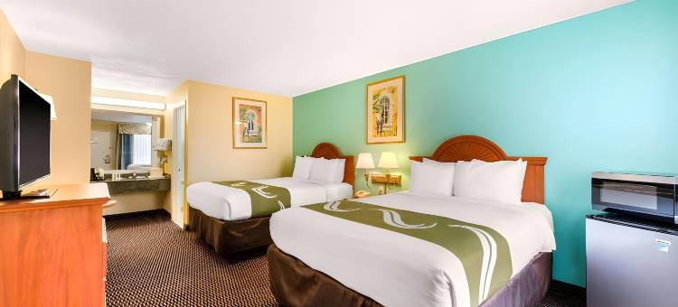 北萨拉索塔凯艺酒店-近丽都岛海滩(Quality Inn Sarasota North Near Lido Key Beach)图片