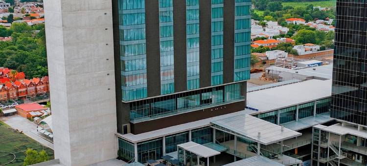 莱昂画廊广场(Galeria Plaza Leon)图片