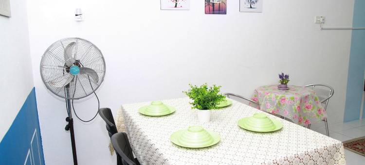 位于日德拉的3卧室独栋房屋-130平方米|带1个独立浴室(Aurah Signature Homestay Jitra)图片