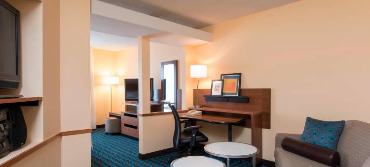 芝加哥查尔斯万豪万枫酒店(Fairfield Inn & Suites Chicago St. Charles)图片
