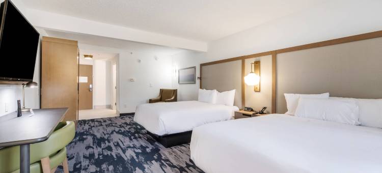 格林斯伯勒体育馆区万枫套房酒店(Fairfield Inn & Suites Greensboro Coliseum Area)图片
