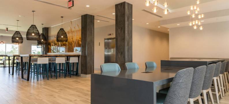 圣露西港I-95TownePlace套房酒店(TownePlace Suites Port St. Lucie I-95)图片