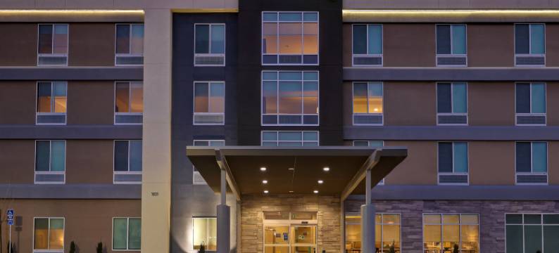 加利福尼亚特洛克希尔顿惠庭套房酒店(Home2 Suites by Hilton Turlock)图片