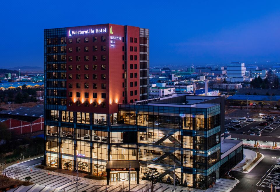 WesternLife HotelHotel Overview