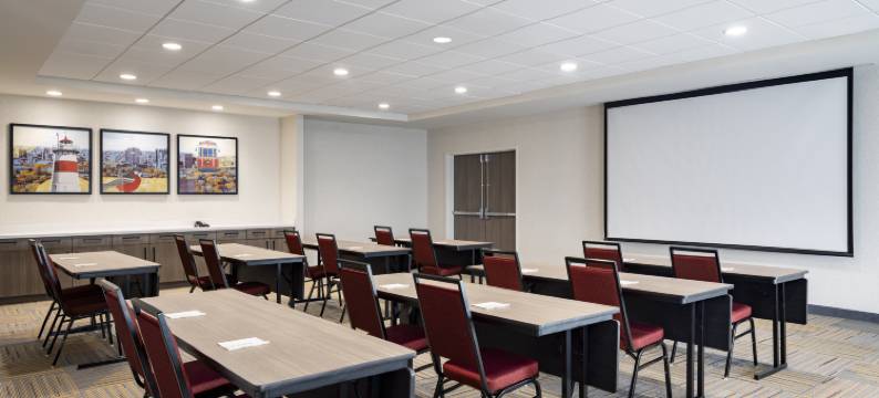 希尔顿逸居东海文纽黑文(Home2 Suites by Hilton East Haven New Haven)图片