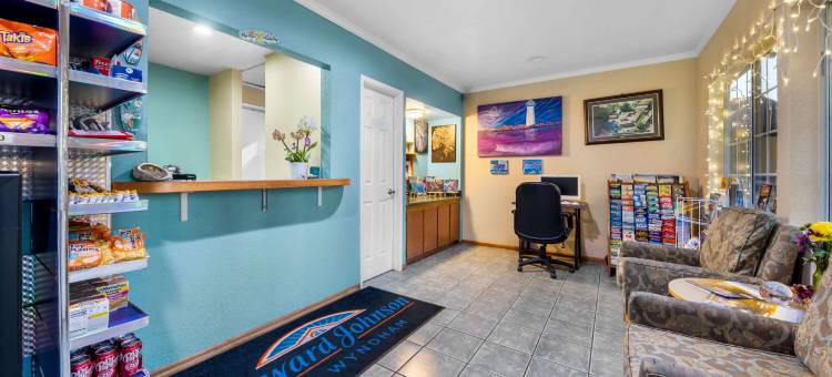 圣克鲁斯海滩浮桥豪生酒店(Howard Johnson by Wyndham Santa Cruz Beach Boardwalk)图片