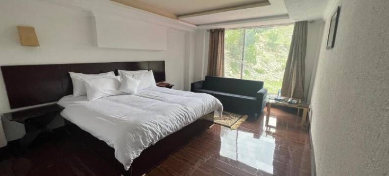 卡拉姆春天田园酒店(Spring Fields Hotel, Kalam)图片