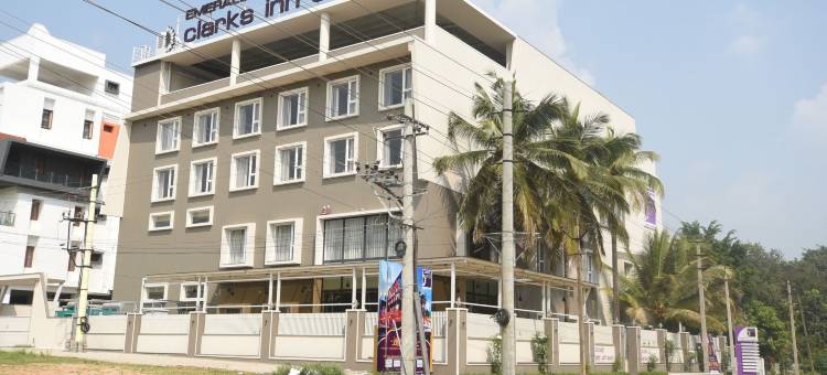 翡翠克拉克斯套房酒店(Emerald Clarks Inn Suites)图片