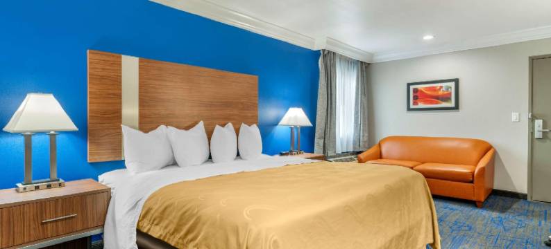 品质套房酒店(Quality Inn & Suites Vacaville)图片