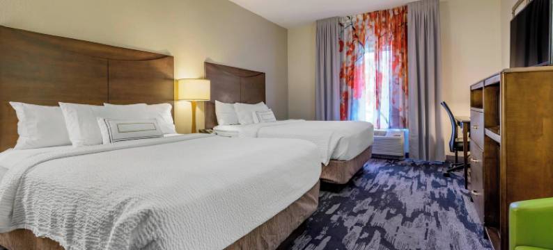 斯利珀里罗克万枫酒店及套房(Fairfield Inn & Suites Slippery Rock)图片