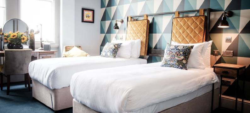 昆世海德酒店(The Queen's Head)图片